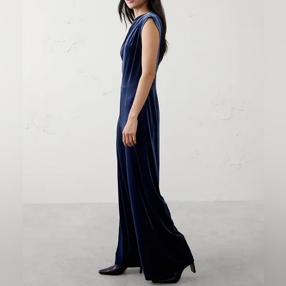 NWT BANANA REPUBLIC | $160 Velvet Jumpsuit - Picture 3 of 4